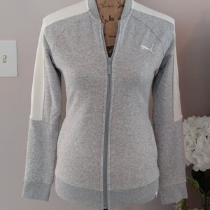 Puma sweatshirt - zip up - ladies sweatshirt - size Small